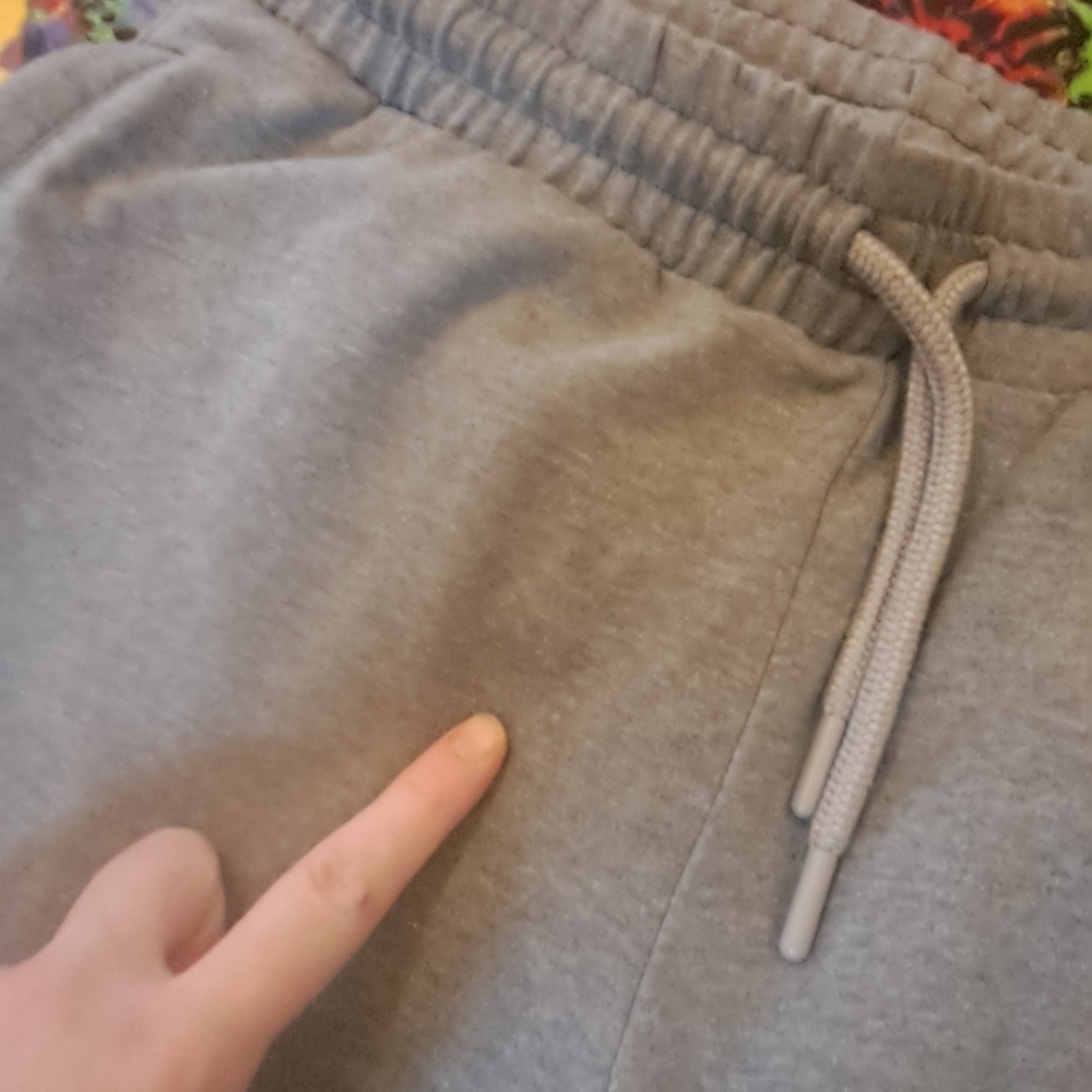 Gymshark Skinny Sweatpants - Picture 5 of 7